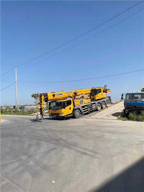 翔安区吊车作业时，可能会产生哪些额外收费项目？