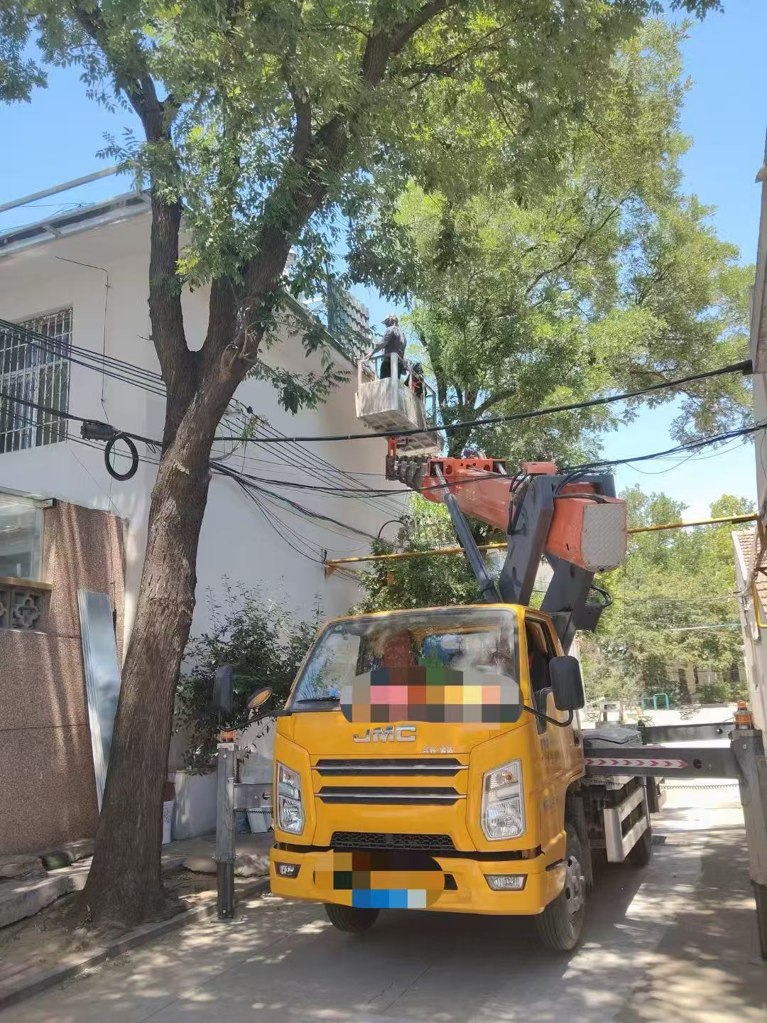 翔安区高空作业车能吊装重物吗？最大承载多少公斤？